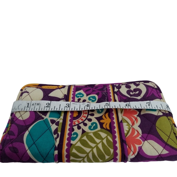 Vera Bradley Wallet / Wrislet Set - Picture 5 of 8